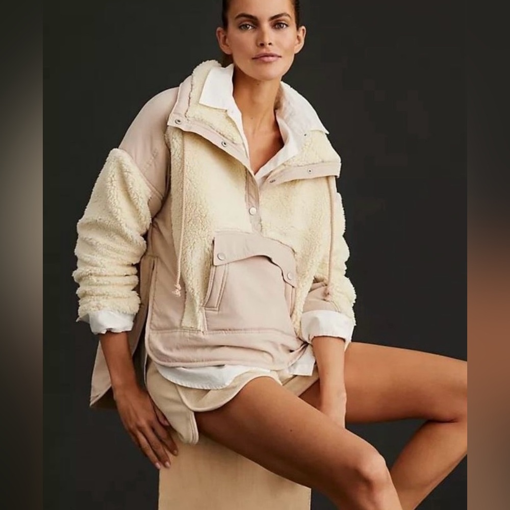 Anthropologie daily practice Sherpa pullover Size M